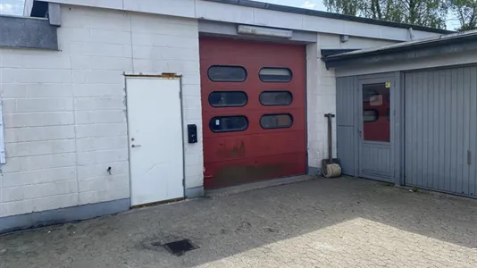 Værkstedslokaler til leje i Viby J - billede 1