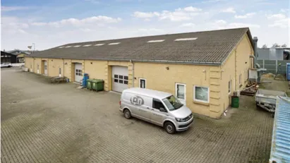 Lager, produktion, værksted og kontor