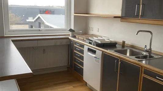 Værkstedslokaler til leje i Farum - billede 18